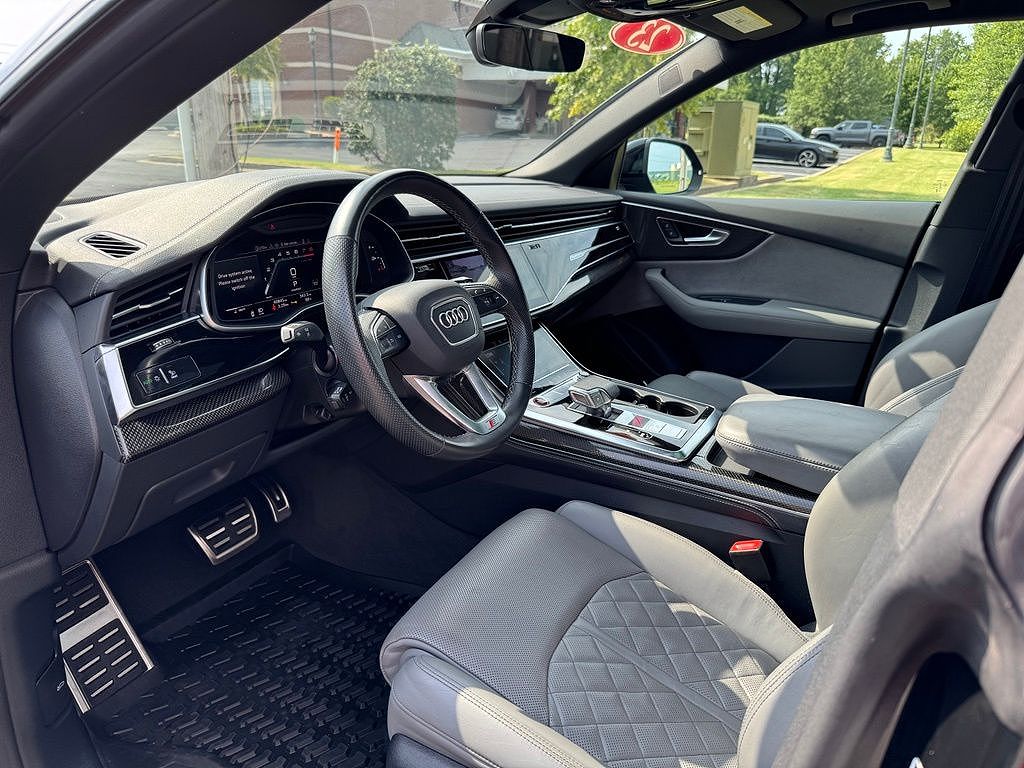 2023 Audi SQ8
