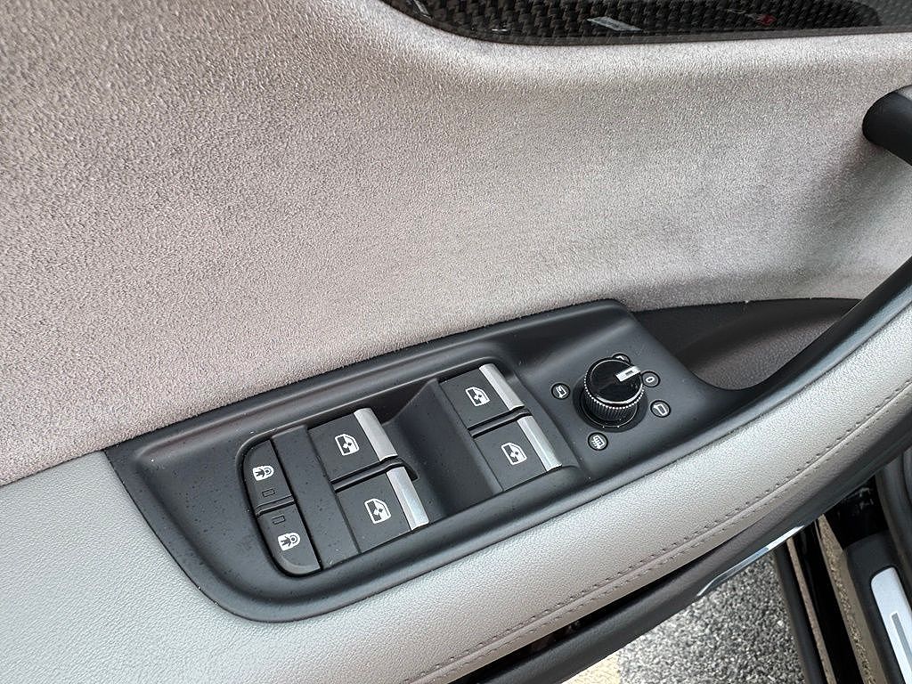 2023 Audi SQ8