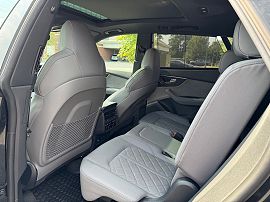 2023 Audi SQ8