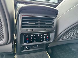 2023 Audi SQ8