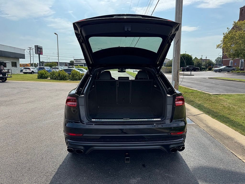 2023 Audi SQ8