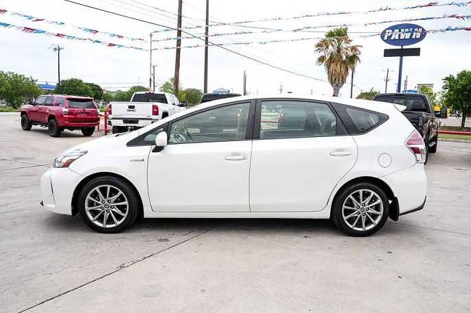 2015 Toyota Prius v