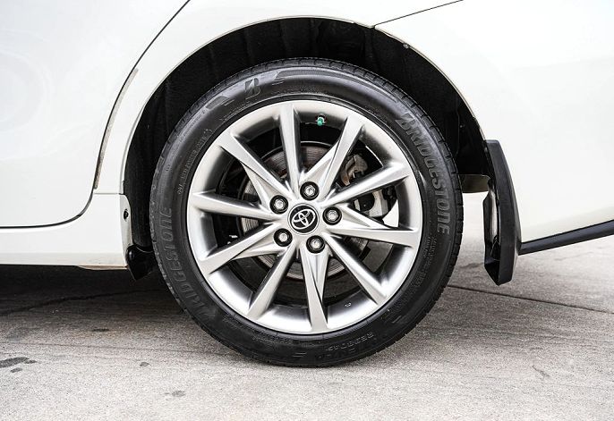 2015 Toyota Prius v