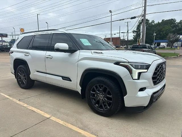 2023 Toyota Sequoia