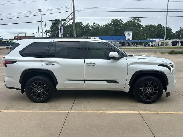 2023 Toyota Sequoia