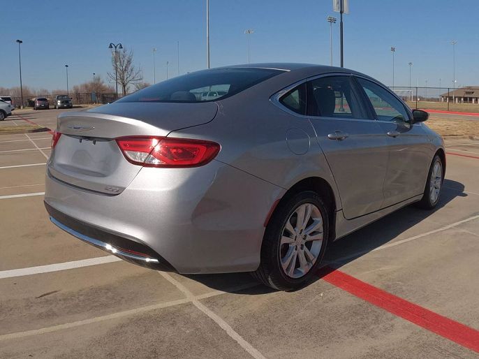 2016 Chrysler 200