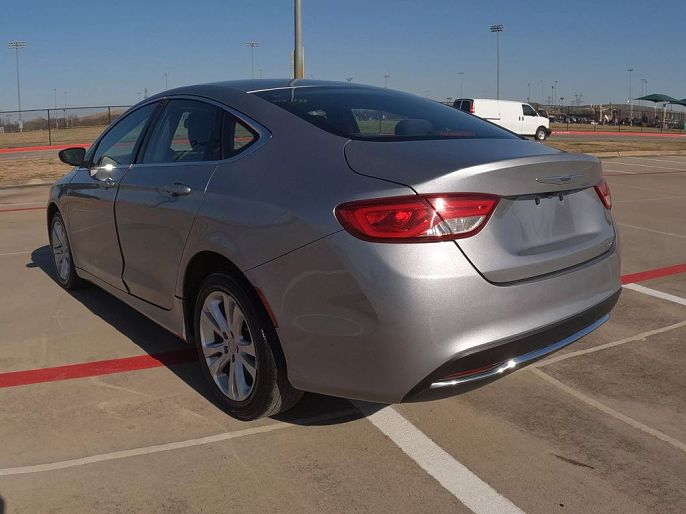 2016 Chrysler 200