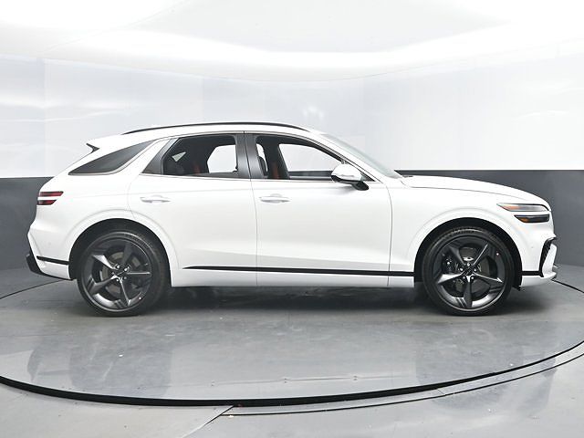 2026 Genesis GV70