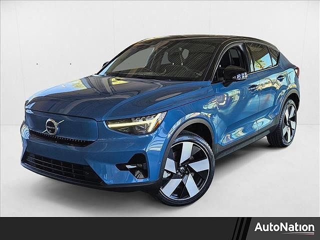 2022 Volvo C40