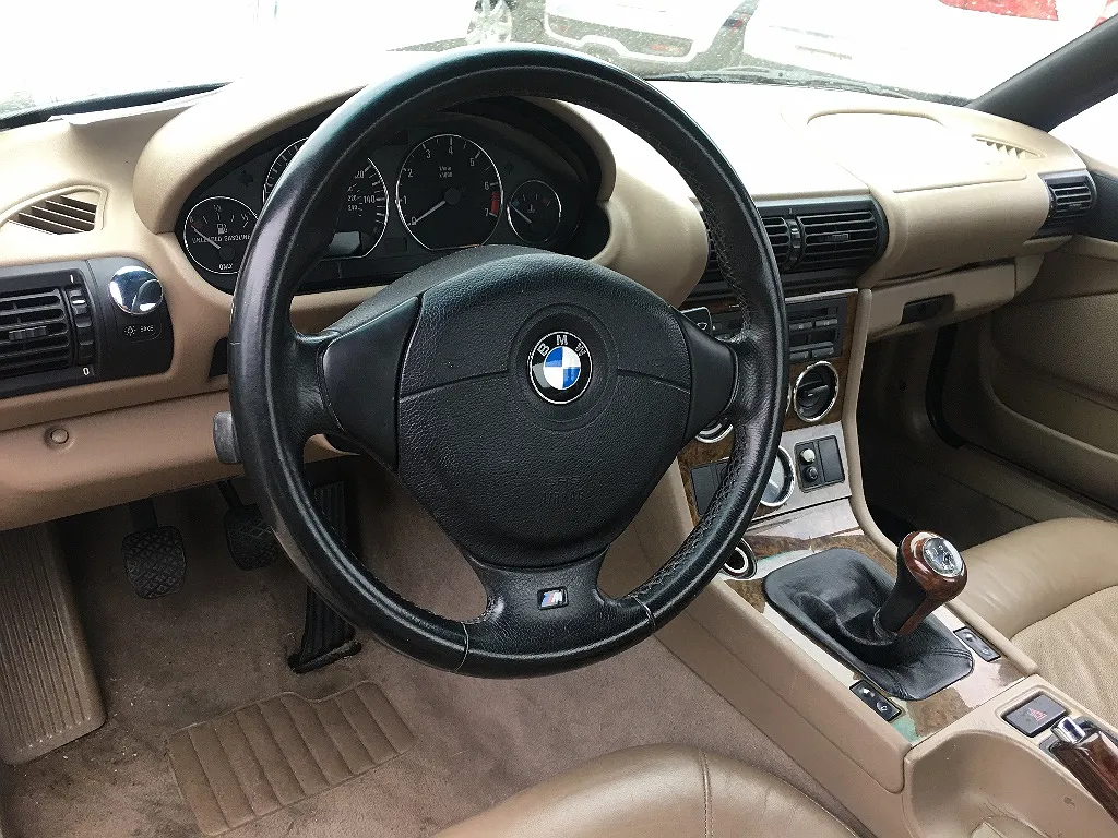 2000 BMW Z3 2.3 image 2