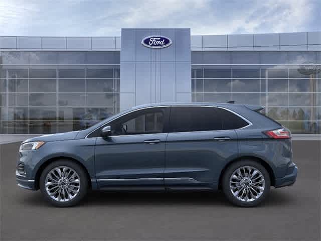 2024 Ford Edge Titanium image 2