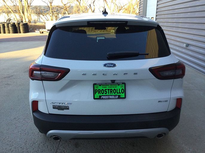 2025 Ford Escape
