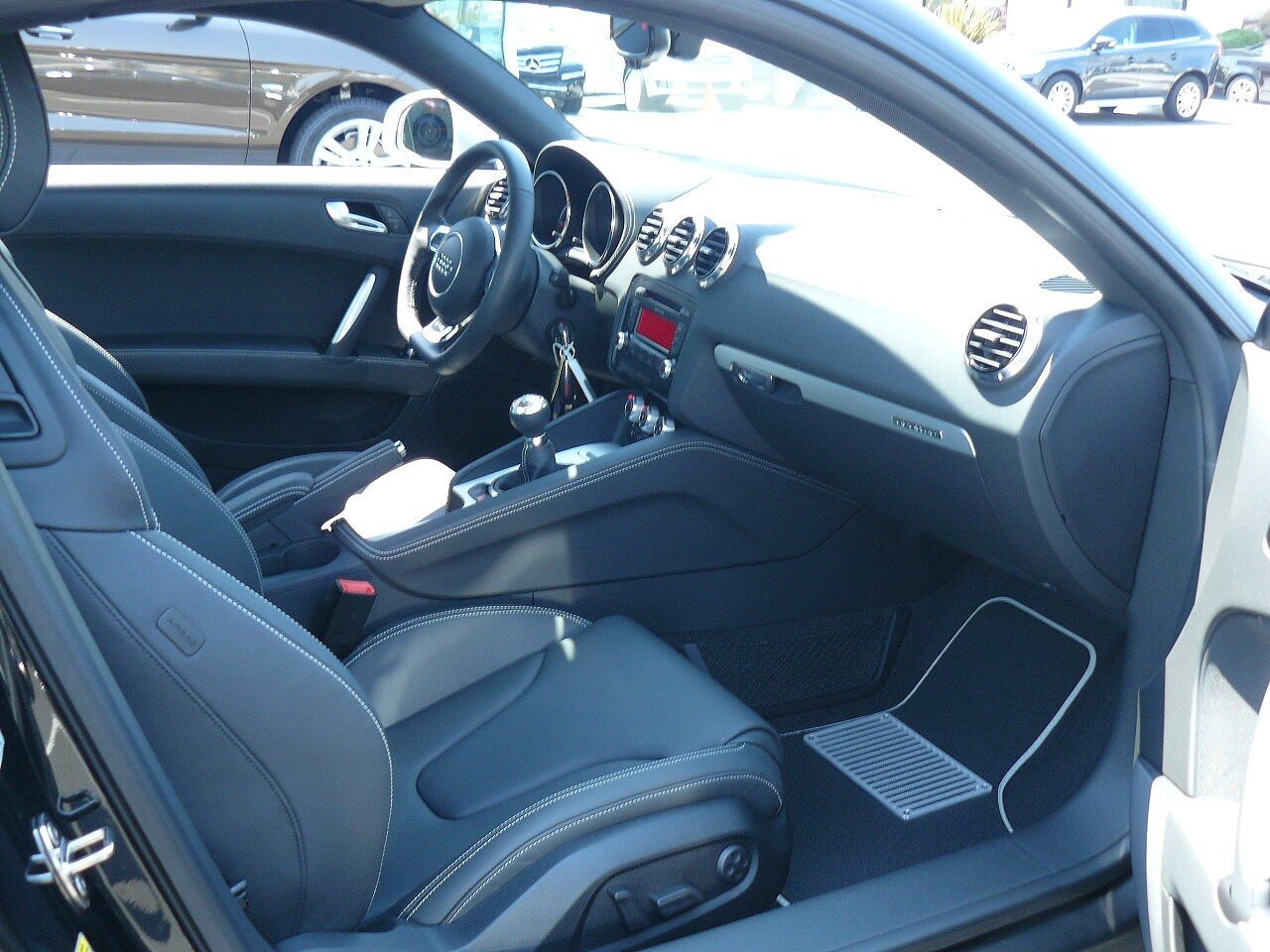 2012 Audi TT RS image 12