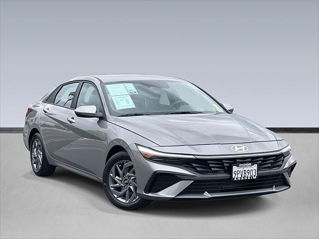 2024 Hyundai Elantra