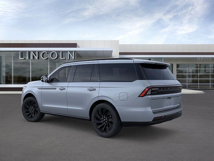 2025 Lincoln Navigator