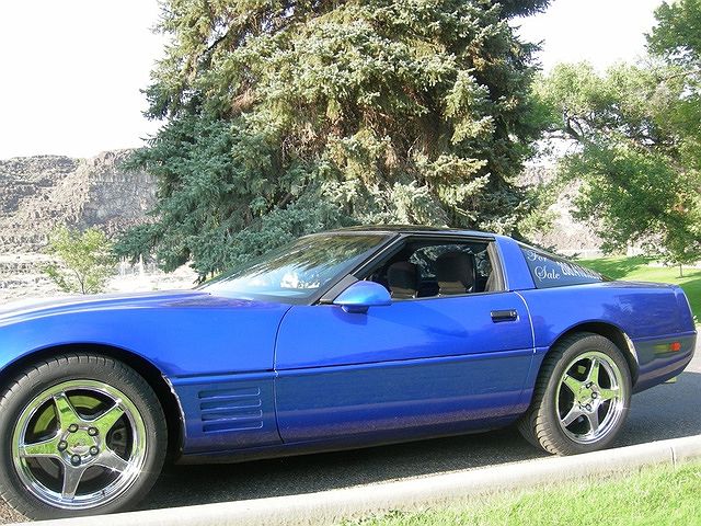1989 Chevrolet Corvette null image 19