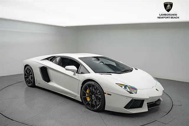 2014 Lamborghini Aventador