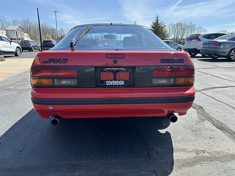 1988 Mazda RX-7 GXL image 5