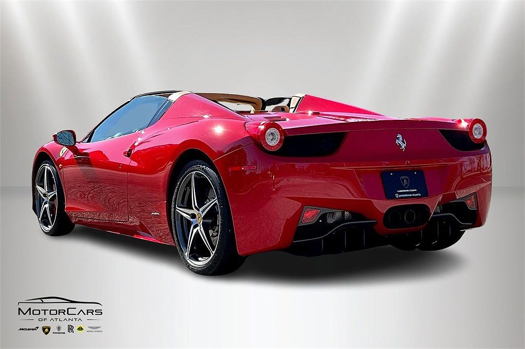 2015 Ferrari 458 null image 10