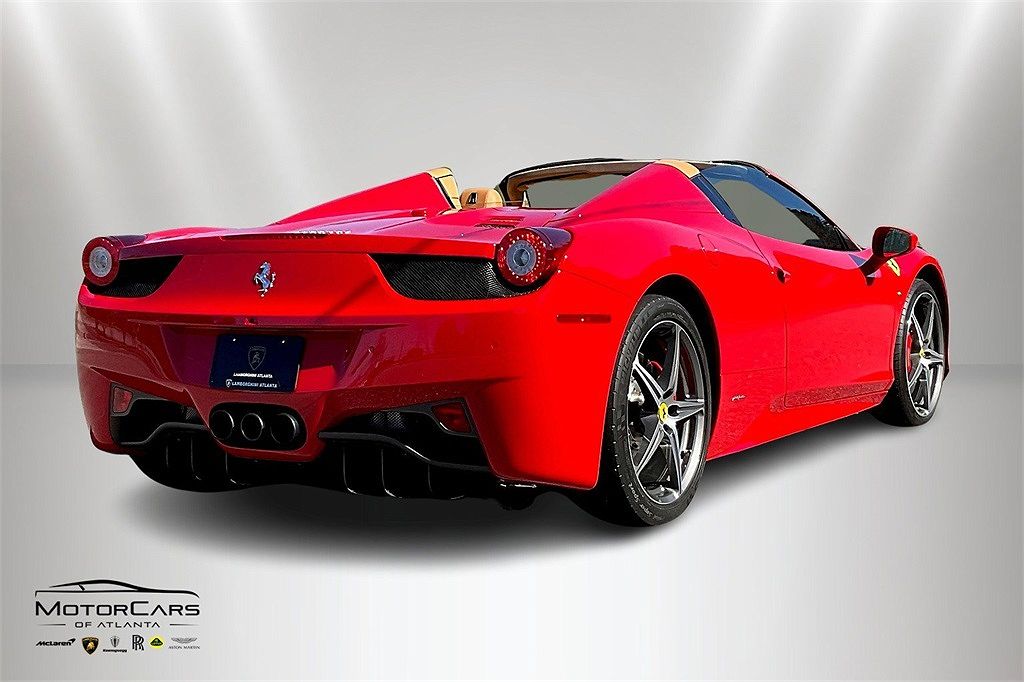 2015 Ferrari 458 null image 11