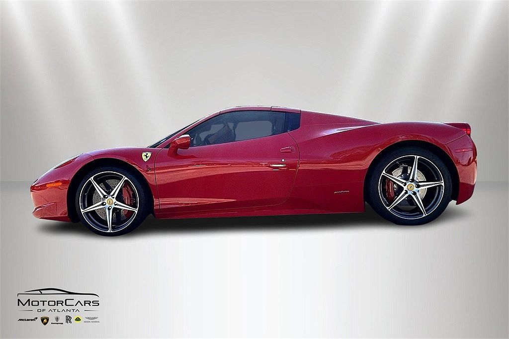 2015 Ferrari 458 null image 4