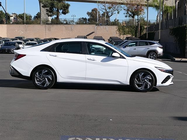 2025 Hyundai Elantra