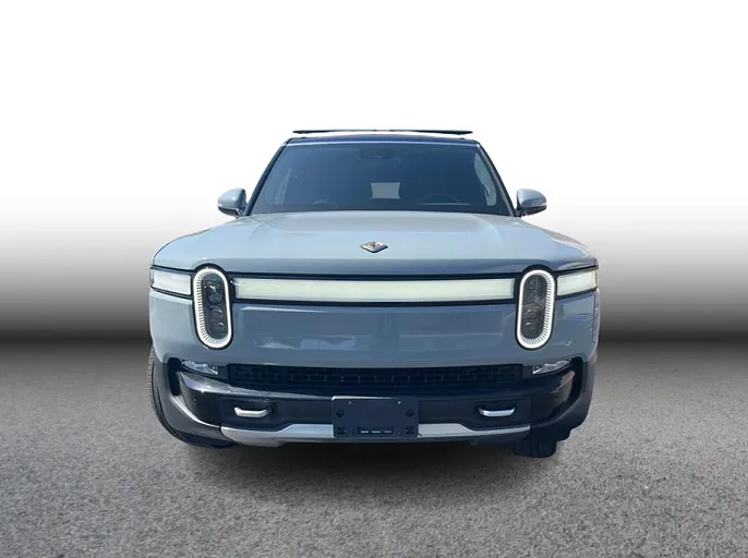 2022 Rivian R1S