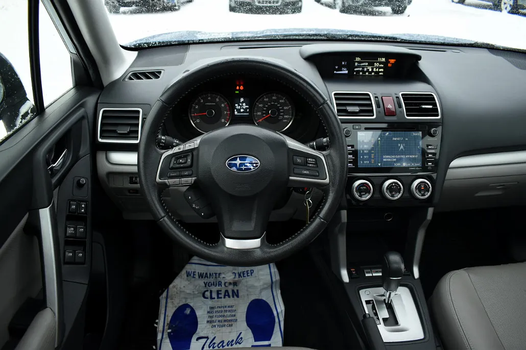 2016 Subaru Forester 2.5i image 5