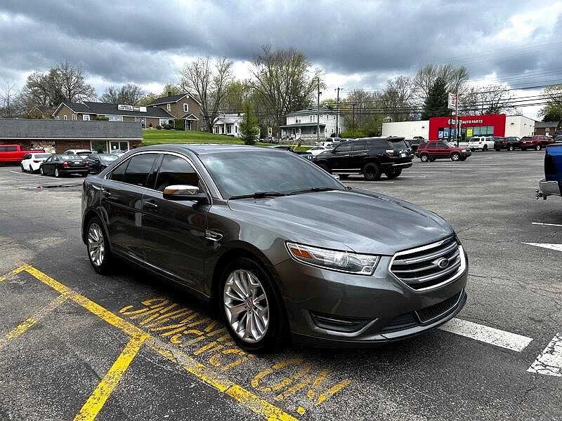 2013 Ford Taurus Limited Edition image 3