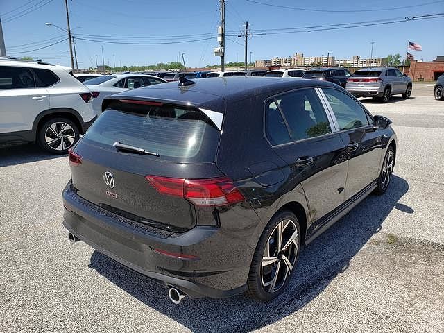 2025 Volkswagen Golf