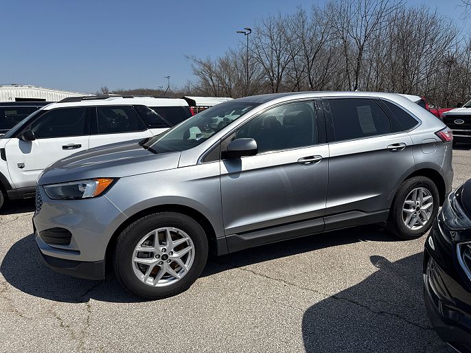 2023 Ford Edge