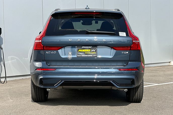 2025 Volvo XC60