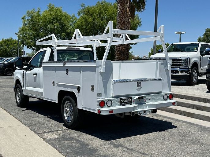 2025 Ford F-350