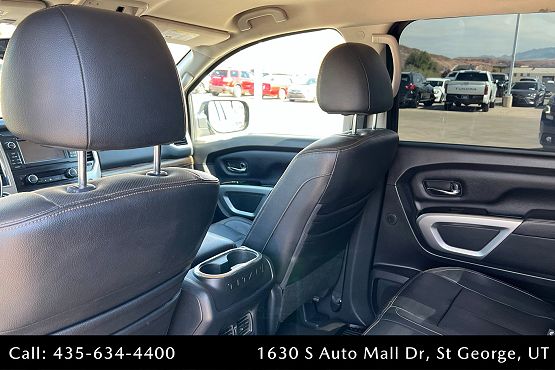 2018 Nissan Titan SL photo 8