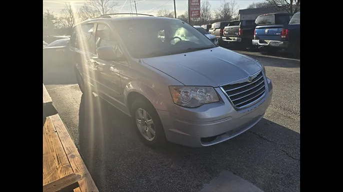 2008 Chrysler Town & Country