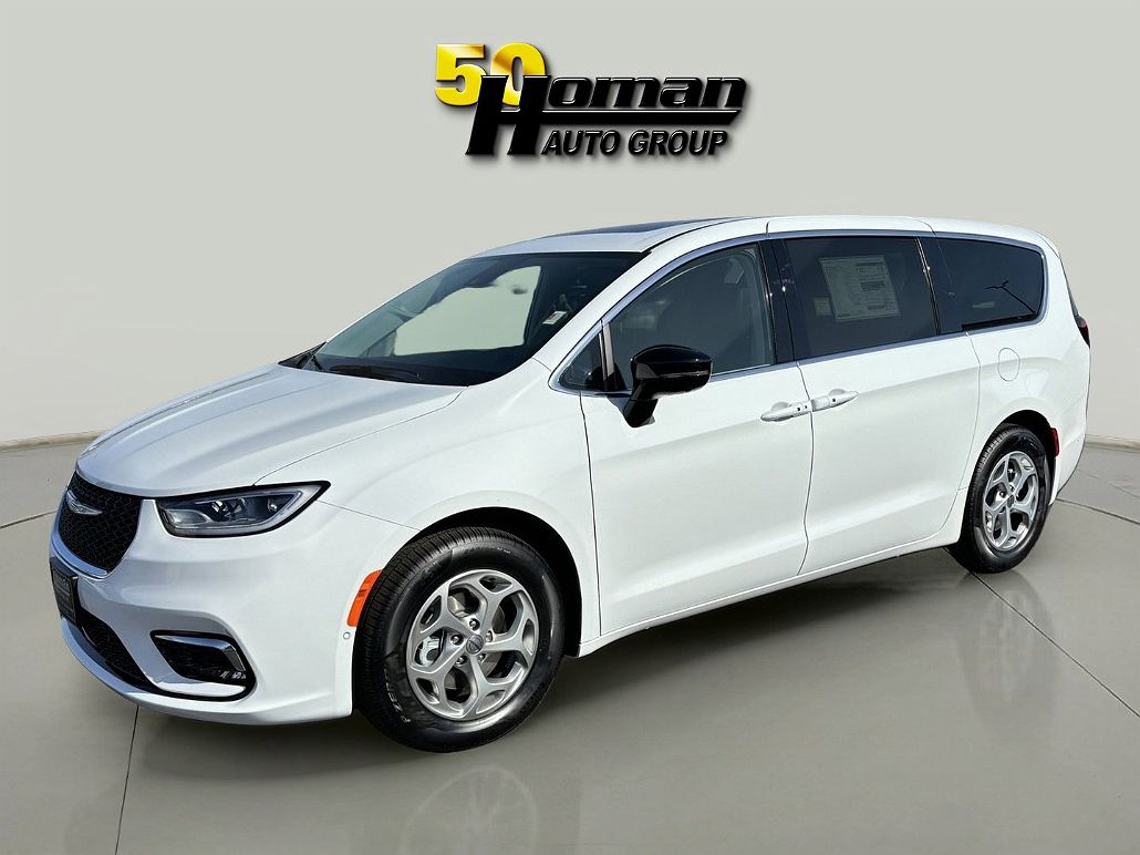 2024 Chrysler Pacifica Limited image 0
