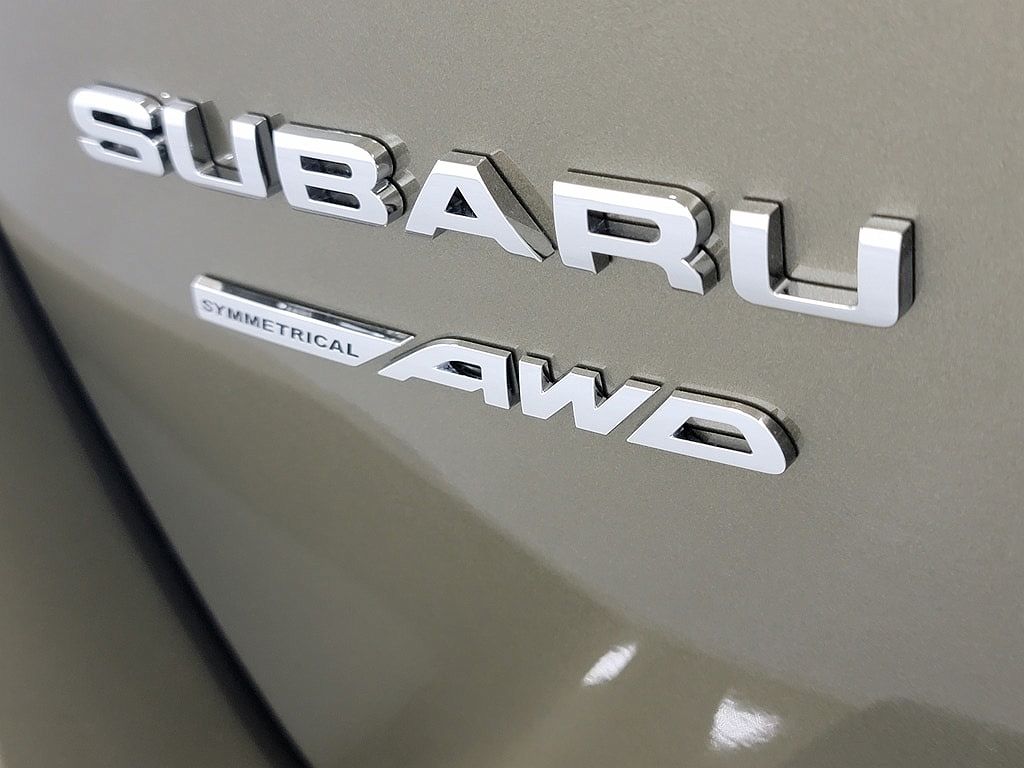 2024 Subaru Outback Premium image 5