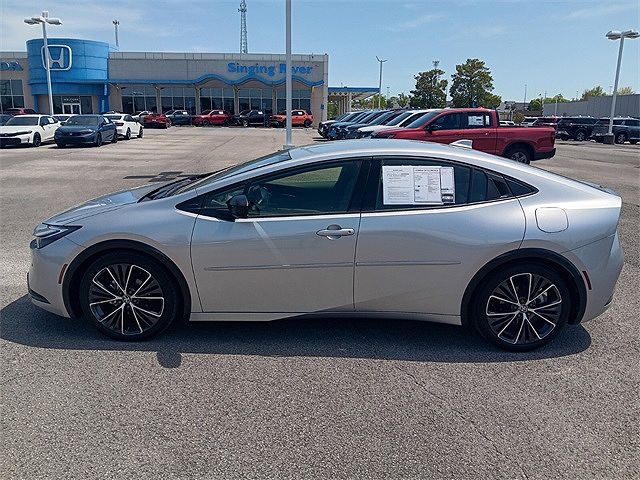 2023 Toyota Prius