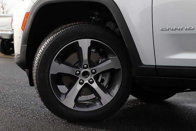 2025 Jeep Grand Cherokee L