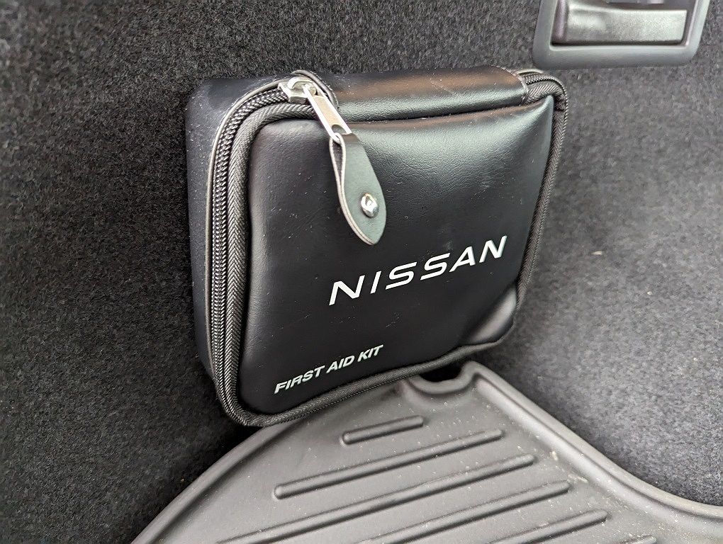 2023 Nissan Murano Platinum image 13