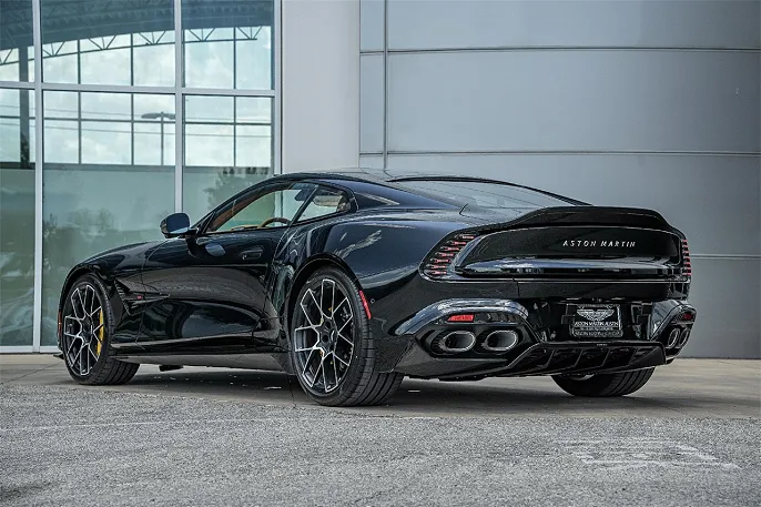 2025 Aston Martin Vanquish