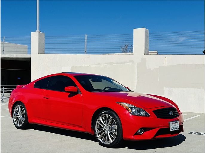 2013 Infiniti G37