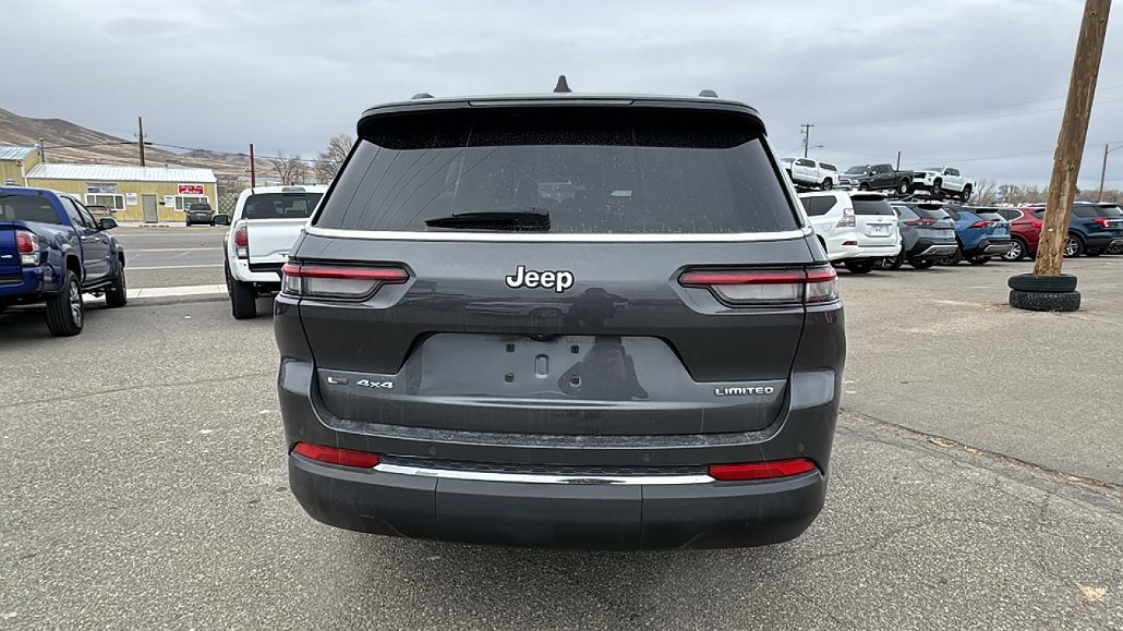 2021 Jeep Grand Cherokee L Limited Edition image 3