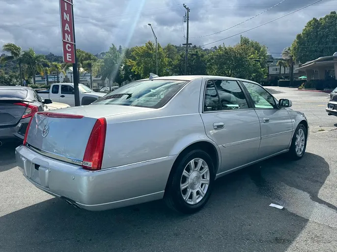 2010 Cadillac DTS