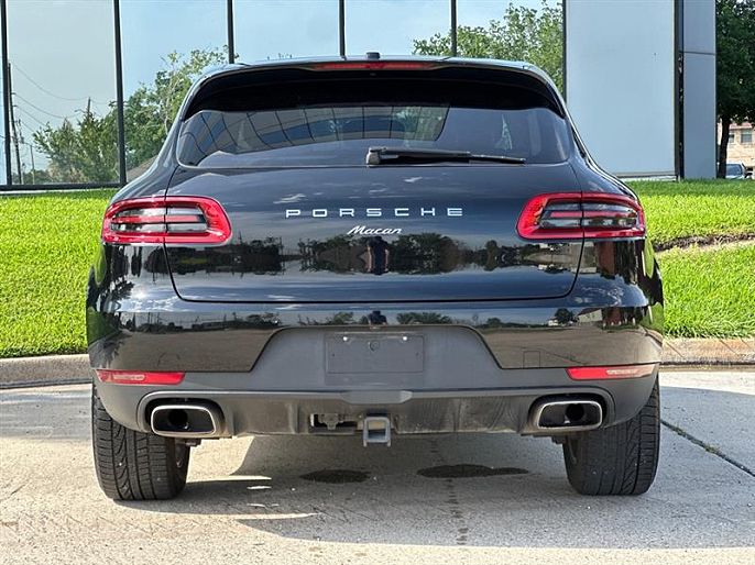 2017 Porsche Macan