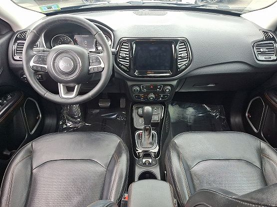 2018 Jeep Compass Limited photo 6