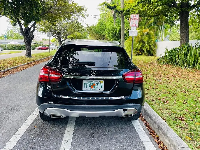 2020 Mercedes-Benz GLA