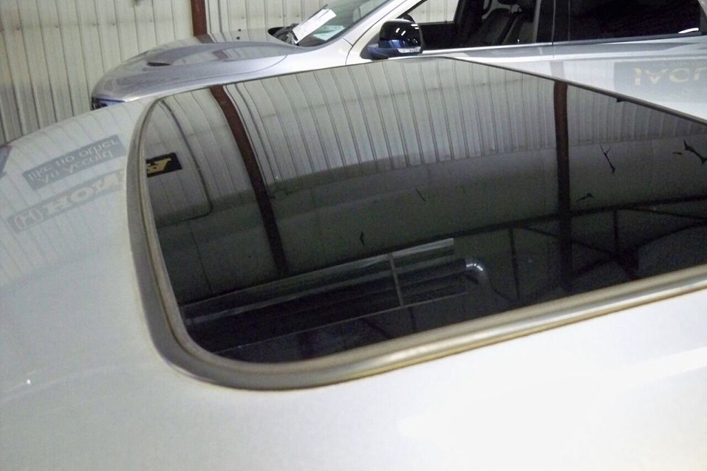 2006 Cadillac DTS Luxury II image 4