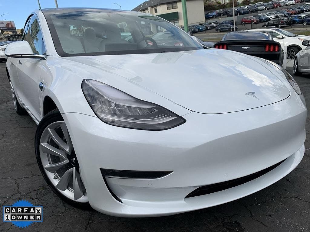 2019 Tesla Model 3 Long Range image 0