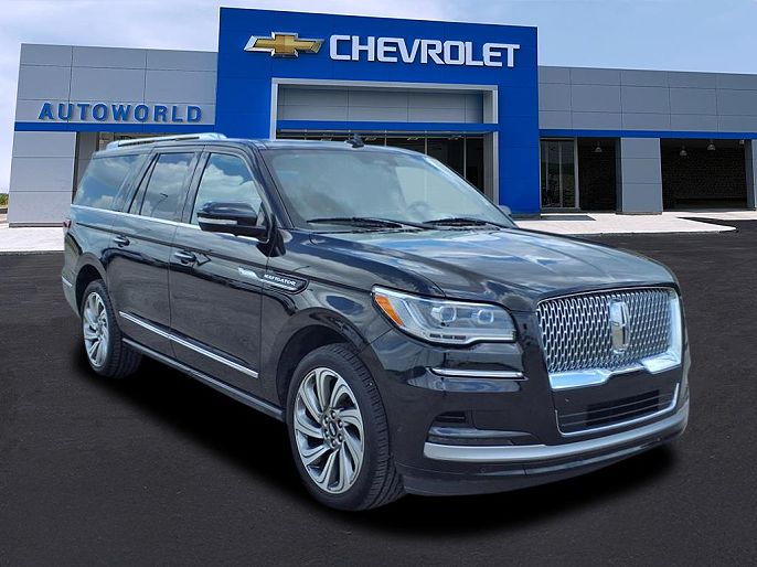 2023 Lincoln Navigator L